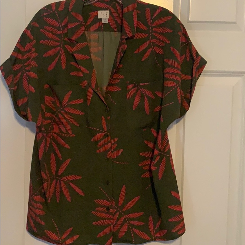 Cap Sleeve Floral Blouse